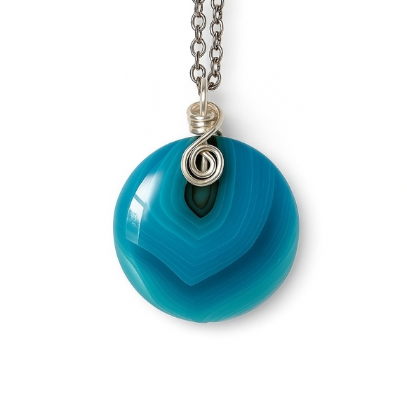 Wicked Obscura Jewelry - Banded Agate Pendant Necklace